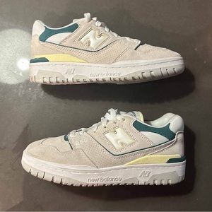 New Balance 550
